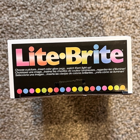 FALL SALE!! NIB MINI Lite-Brite…85 Pegs, 4 Art Templates. Adorable, fun gift!! - Picture 3 of 8